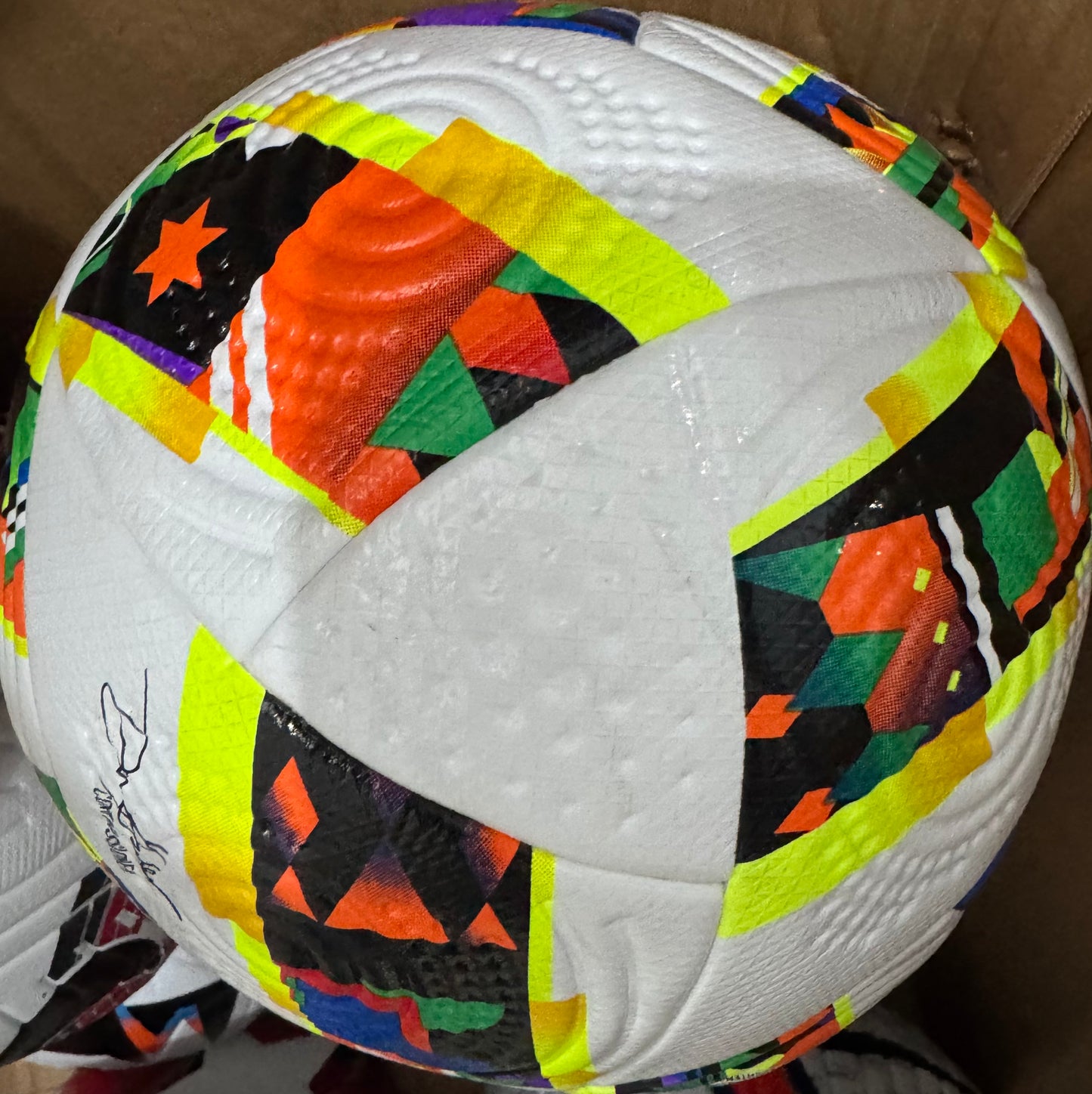 Ballon de foot fifa 2025